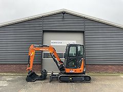 Hitachi ZX33 U-6 minigraver NIEUW met AIRCO €720 LEASE