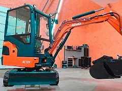 Atlas AC 17 F Kompaktbagger inkl. Schaufeln - Direkt betriebsbereit / einsatzfähig inkl. Anbaugeräte - Minibagger kaufen mit 30cm Tieflöffel, 50cm Tieflöffel & 100cm hydraulischem Grabenräumer.