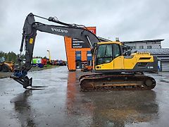 Volvo EC 220 DL