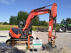 Kubota KX080/4