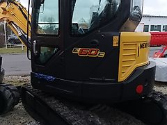 New Holland E 60 C