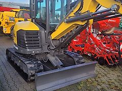 New Holland E55D