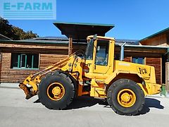 JCB 426b ( 11 tonnen ) volvo aufnahme