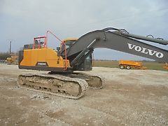 Volvo EC 220 E