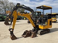 JCB 15 C-1